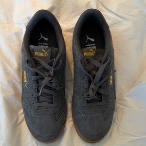 Puma Men’s Charcoal Gray Sneakers with Gold Logo